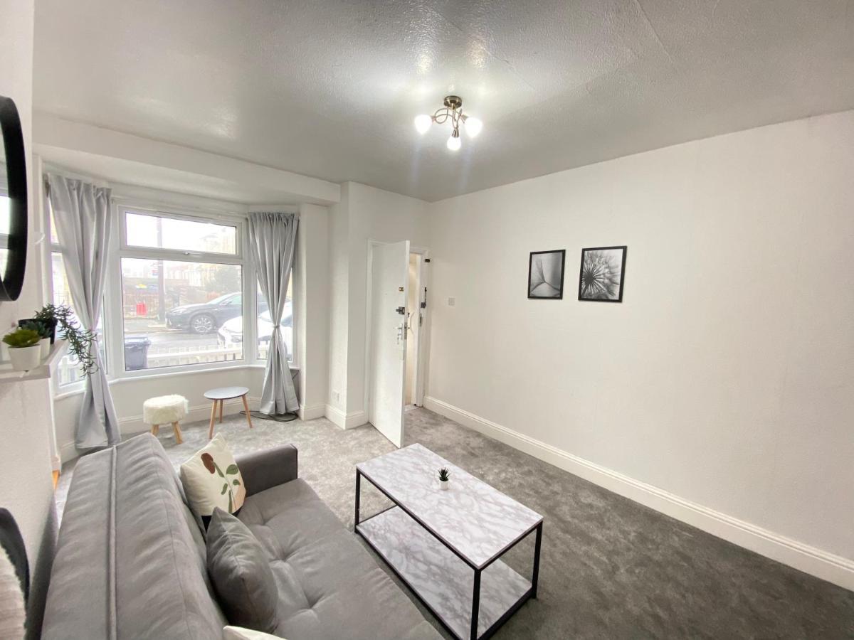 Kisobi Home Bedroom 1 Kingston upon Hull Buitenkant foto