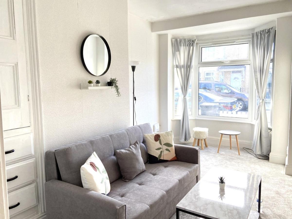 Kisobi Home Bedroom 1 Kingston upon Hull Buitenkant foto